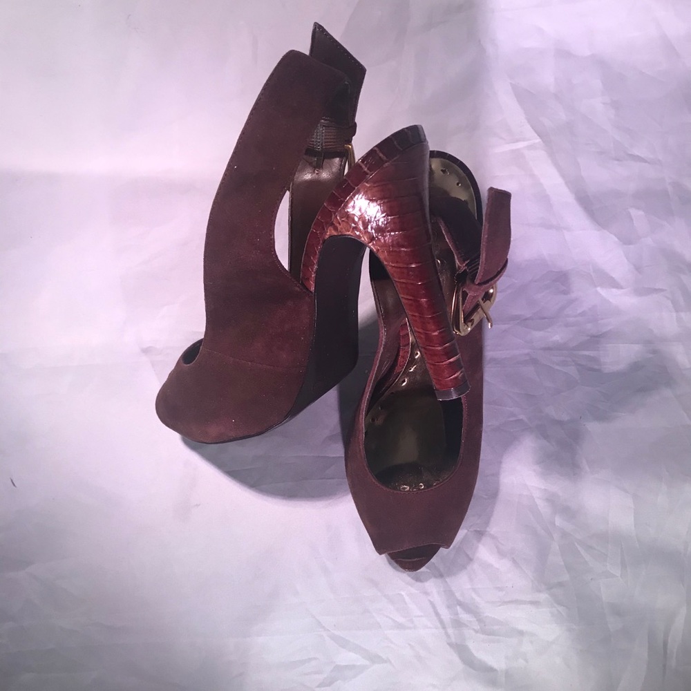 BCBG Brown Peep-toe Slingback’s size 7 $16